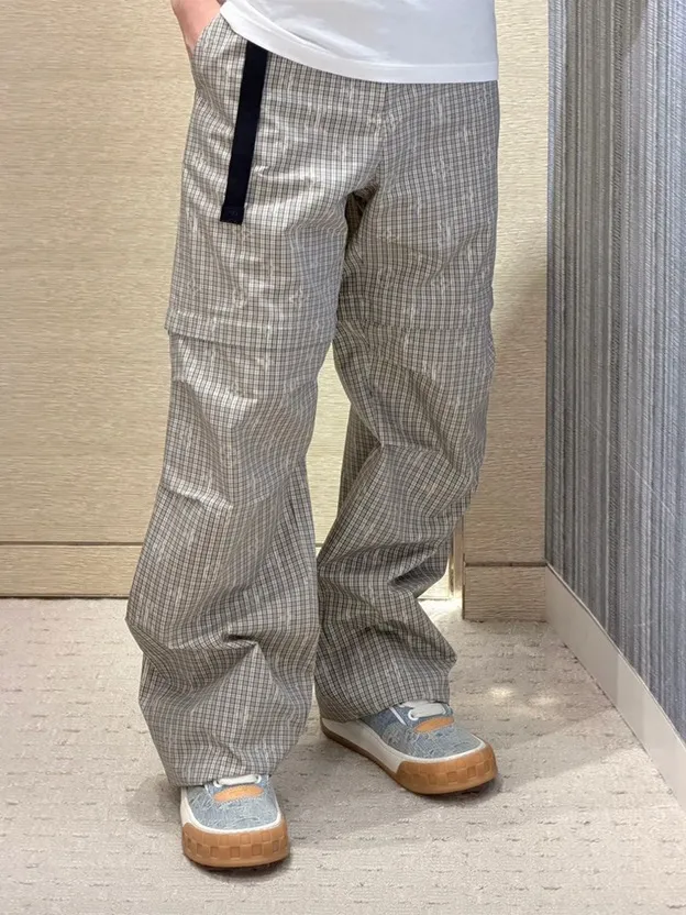 Louis Vuitton/